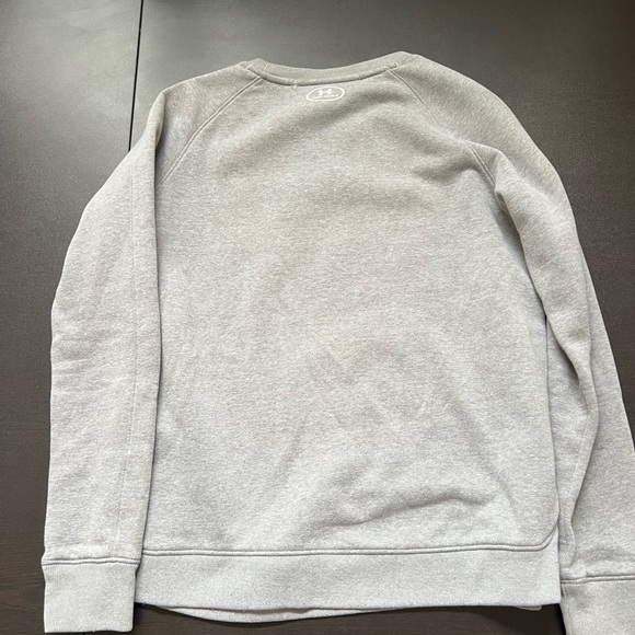 Under Armour Gray Crewneck ! - Picture 4 of 5